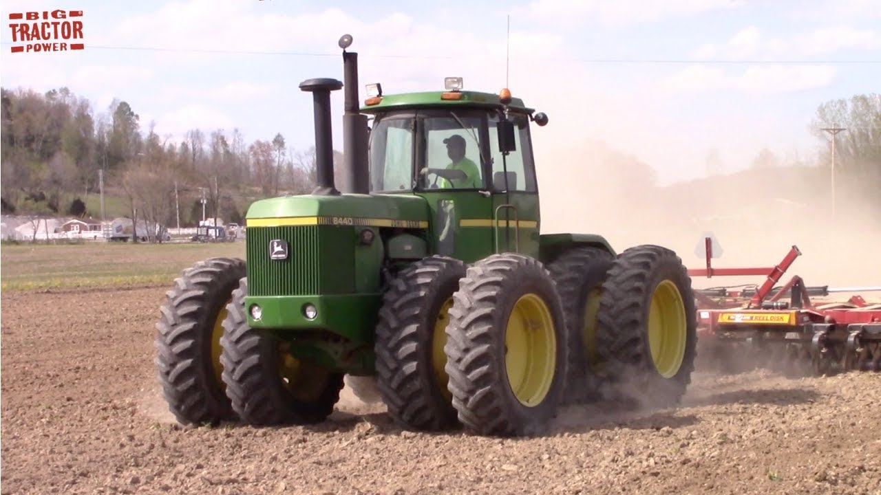 Evolution Of The John Deere Sound Gard 4wd Tractor 1975 1996 3058