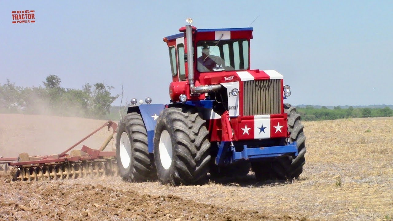 Steiger Panther II Tractor Spirit of ’76 Edition